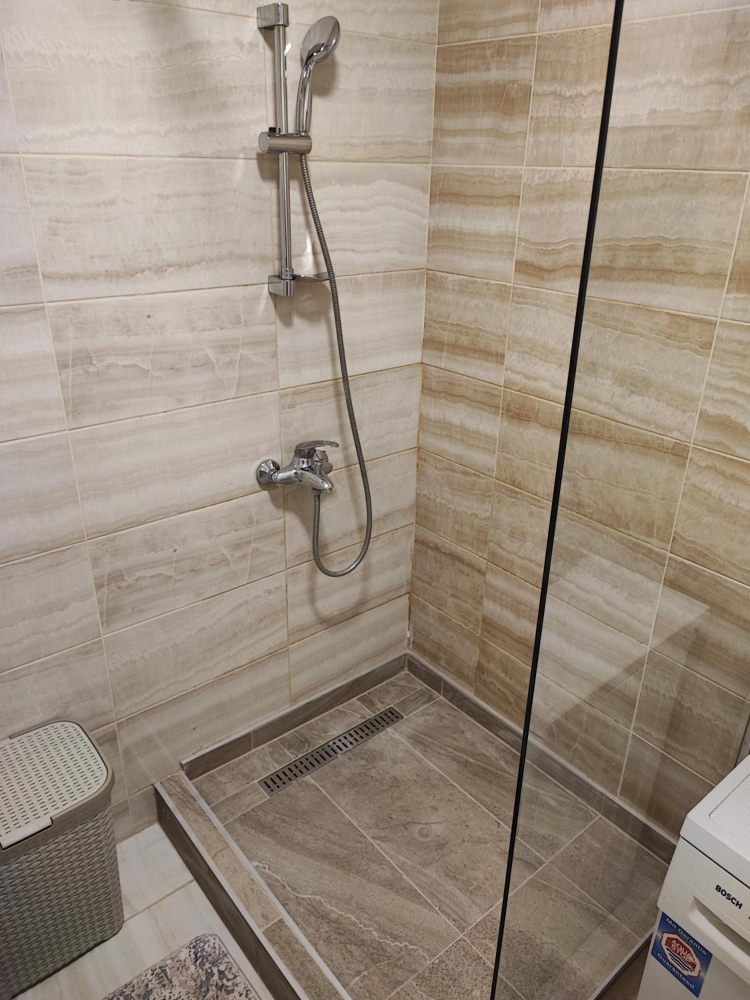 S&D Apartman Lukavica Luaran gambar